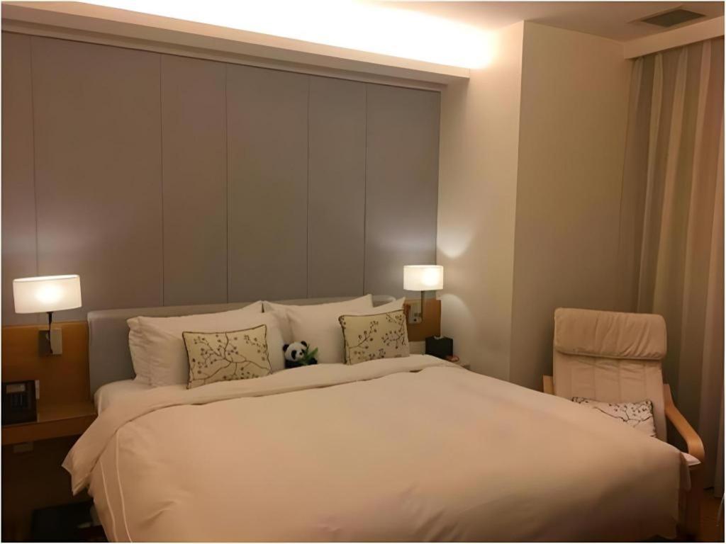 H-Hotel Riverside Chengdu Extérieur photo