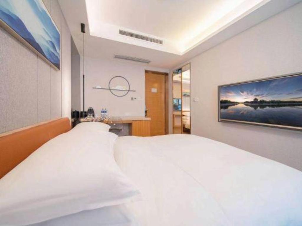 H-Hotel Riverside Chengdu Extérieur photo