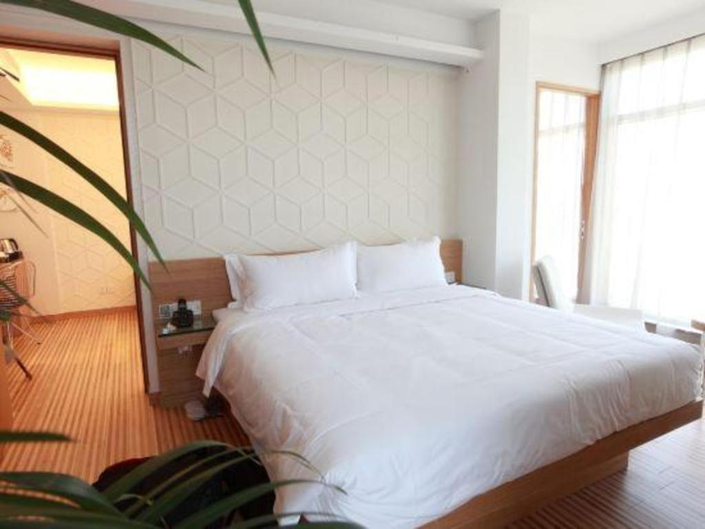 H-Hotel Riverside Chengdu Extérieur photo